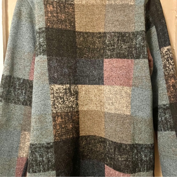 🏷️ talk of the walk • multicolor patchwork rolled mock neck tunic sweater - Picture 7 of 16